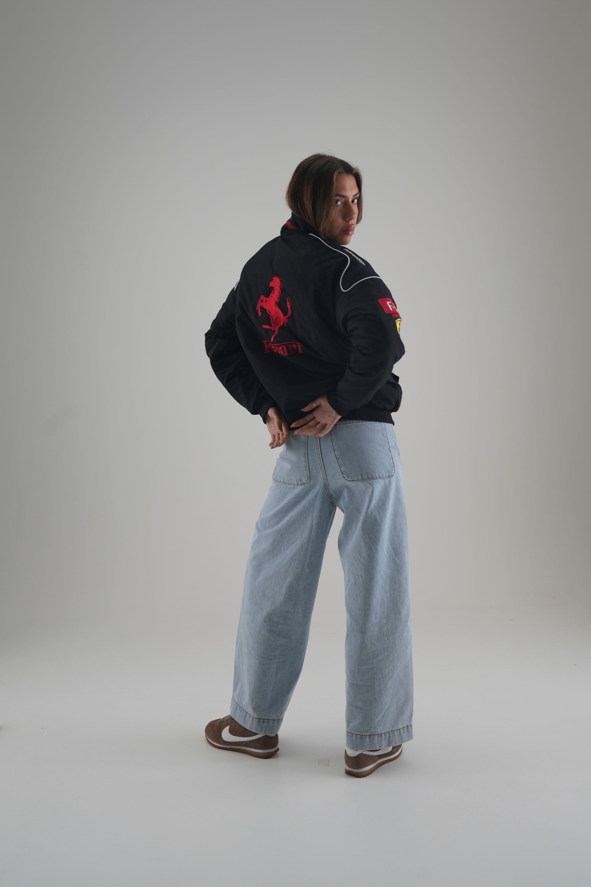 Ferrari F1 Vintage-Rennjacke – Black Edition