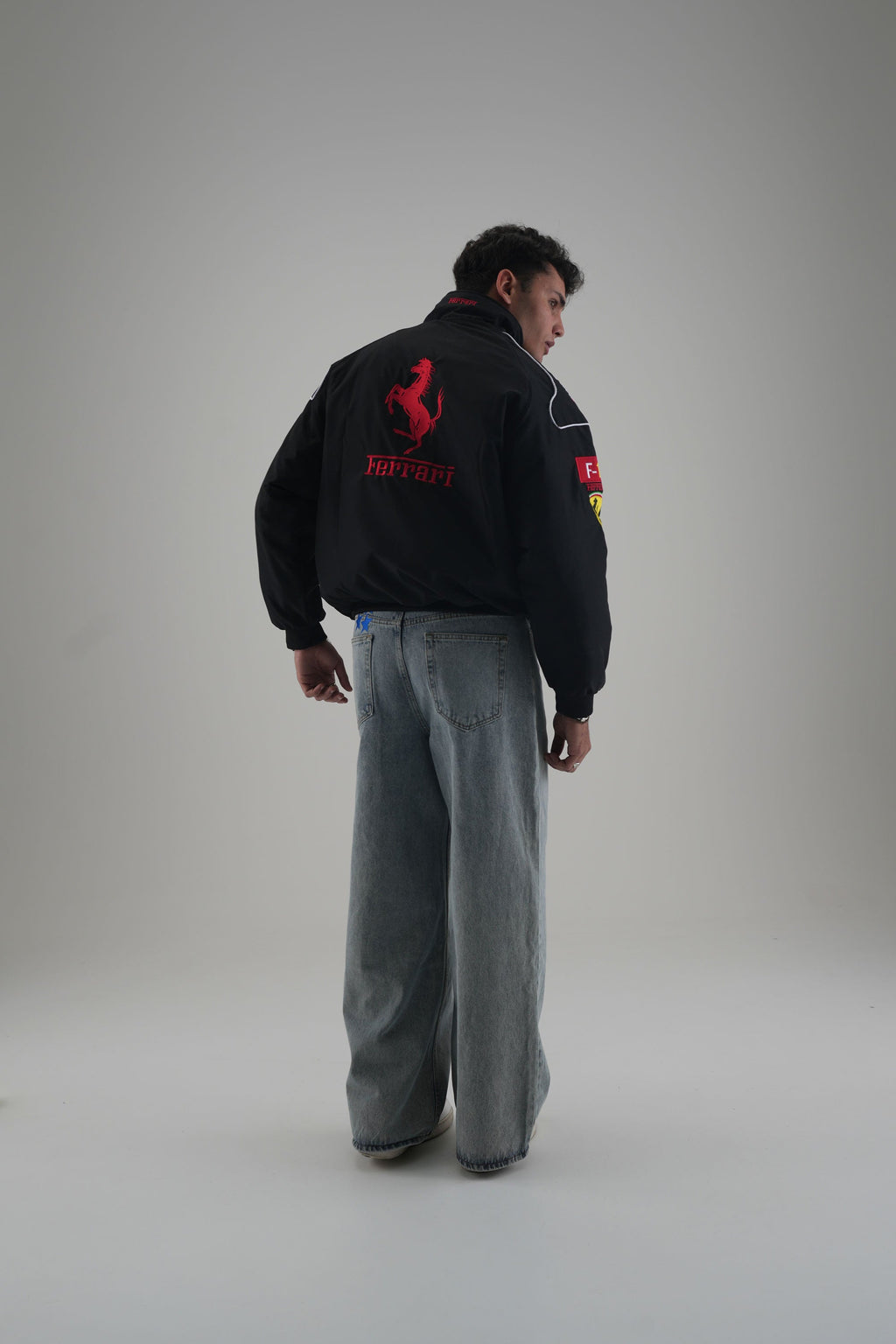 Ferrari F1 Vintage-Rennjacke – Black Edition